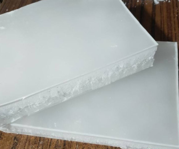 Semi-Refined Paraffin Wax