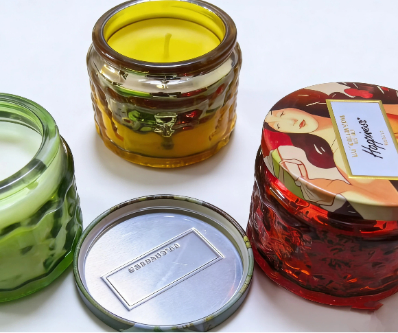Scented candle